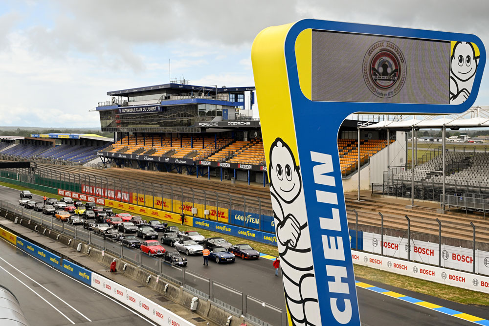 JEUDI-MIDI-LE-MANS-CIRCUIT-BUGATTI-ET-DEJEUNER-AU-KARTING-DU-MANS-JEUDI-MIDI-LE-MANS-CIRCUIT-BUGATTI-ET-DEJEUNER-AU-KARTING-DU-MANS-Paris-Granville-92