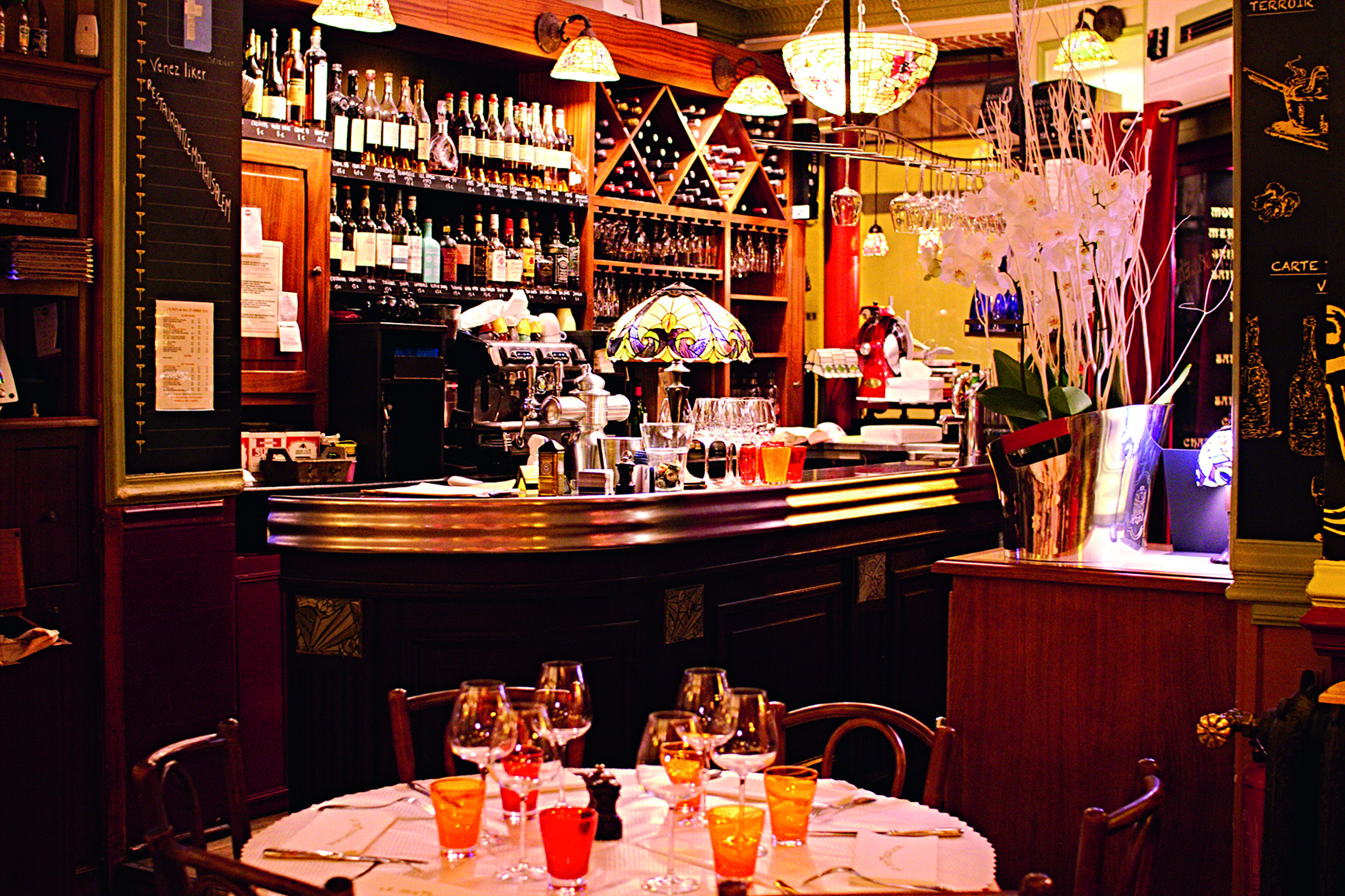 DINER A LA BRASSERIE MATHUSALEM