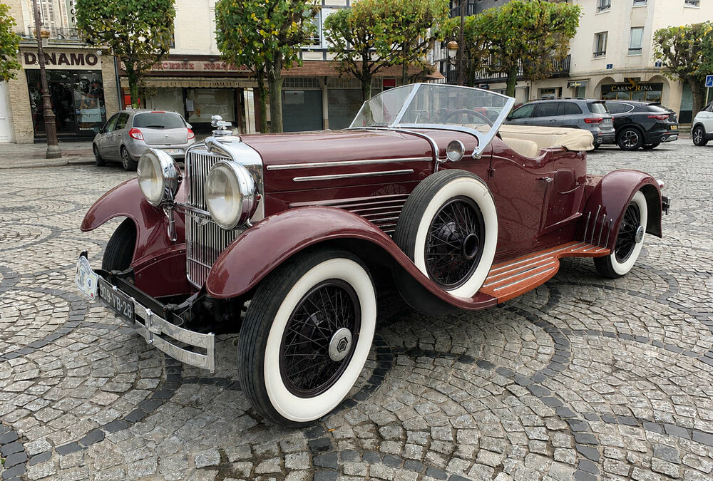 STUTZ-VERTICAL-8-boattail-1929