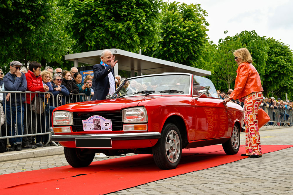 dimanche-apès-midi-Exposition-et-concours-d'élégance-sur-lecours-Joinville-Paris-Granville-439