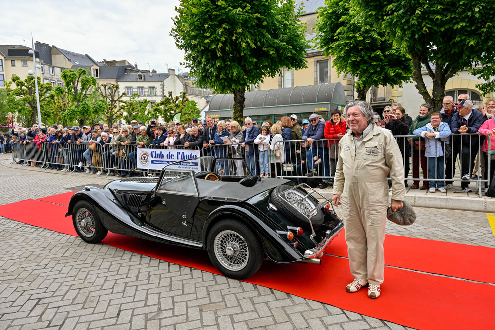 dimanche-apès-midi-Exposition-et-concours-d'élégance-sur-lecours-Joinville-Paris-Granville-454