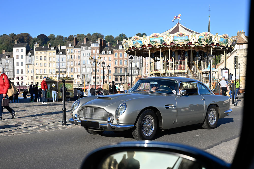samedi-matin-Honfleur-bateau-Aventura-.SAMEDI-MATIN-HONFLEUR-_EAF1940-4