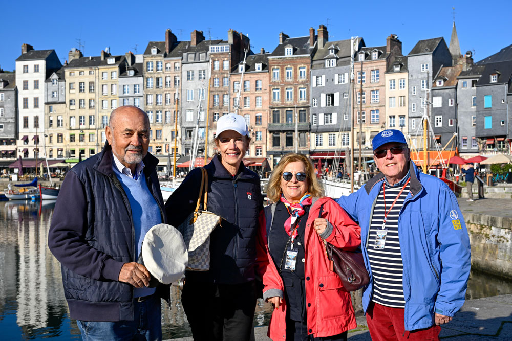 samedi-matin-Honfleur-bateau-Aventura-.SAMEDI-MATIN-HONFLEUR-_EAF2018-9