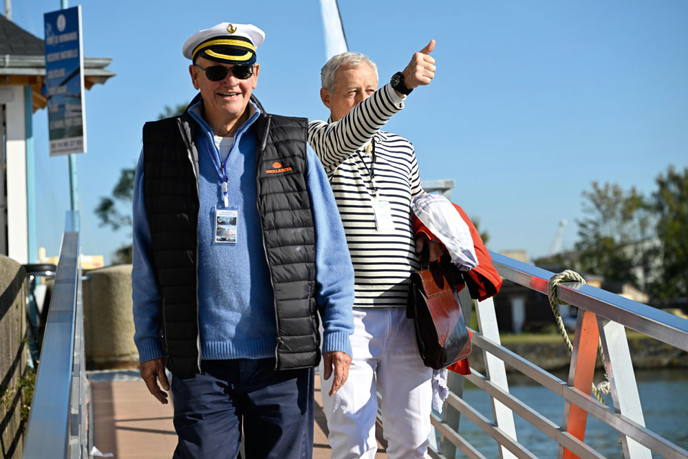 samedi-matin-Honfleur-bateau-Aventura-.SAMEDI-MATIN-HONFLEUR-_EAF2933-90